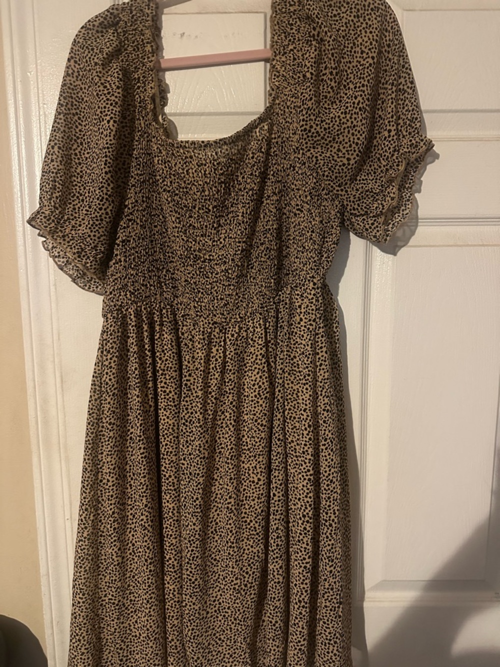 Beige Leopard Print Puff Sleeve Midi Dress - Picture 2 of 3